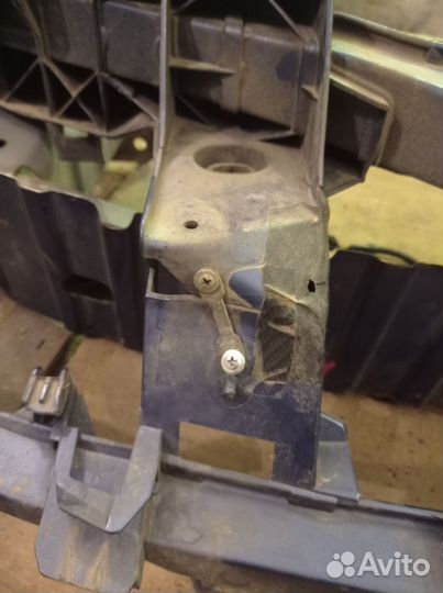 Панель передняя телевизор ford focus 2