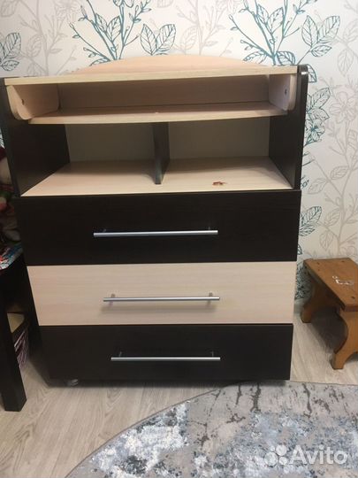 Камод с пеленальным столиком