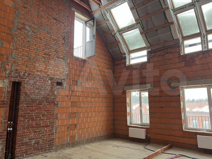 2-к. квартира, 75 м², 4/4 эт.