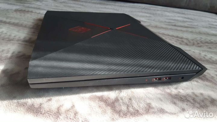 Игровой ноутбук Hp omen 17 gtx1050 core i7