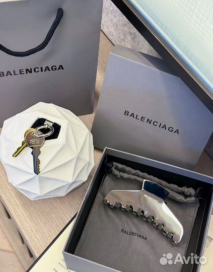 Balenciaga краб и резинка