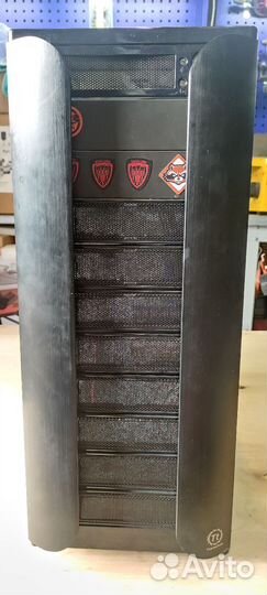 Компьютерный корпус Thermaltake Armor