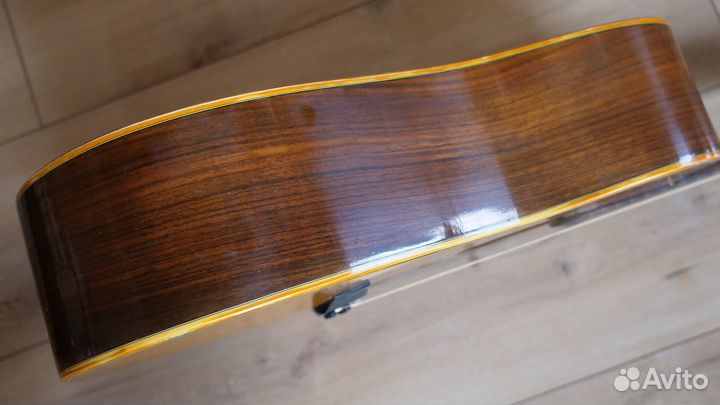 12-струнная Morris B30, made in Japan 1972