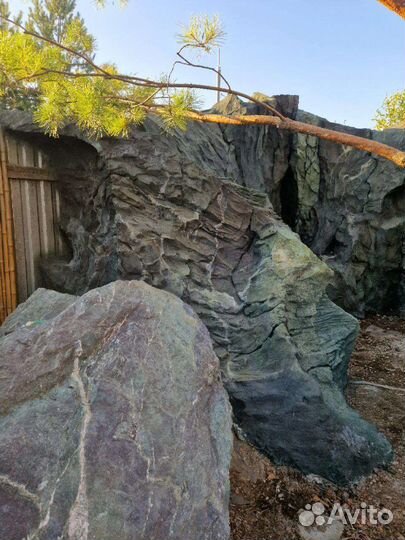 Скала в интерьере/Скульптуры/Декорации/Арт-бетон