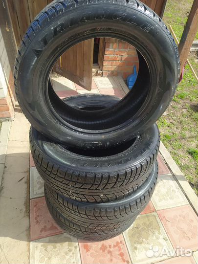 Triangle Snow-LL01 235/60 R18 103V