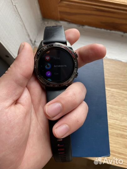 Телефон Honor View 20 128GB + часы Honor Watch