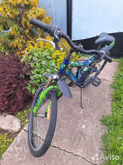 Горный (MTB) велосипед Stinger Highlander 100V 24