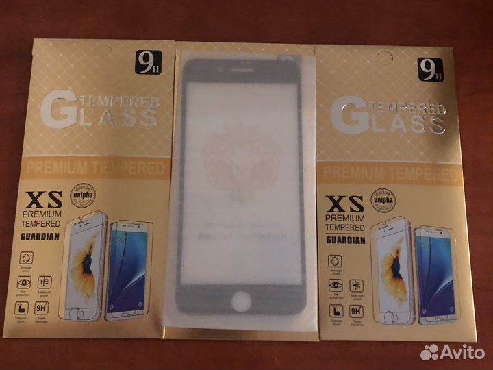 Защитное стело 10D на айфон 6S+ белый и черный