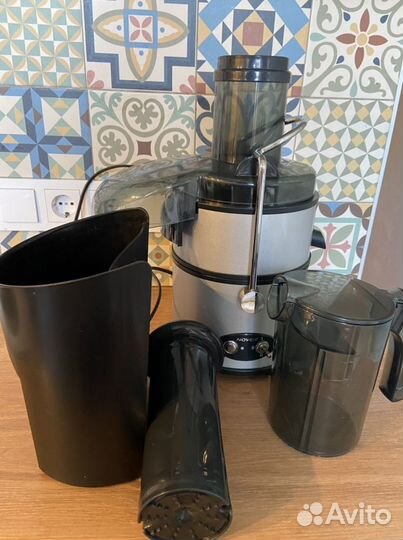 Соковыжималка Novex