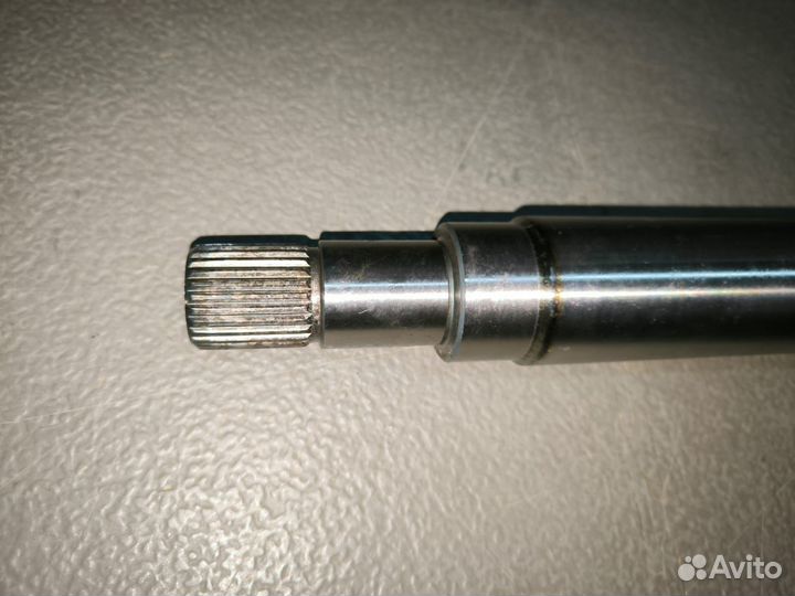 Привод правый МКПП 145 л.с. Mondeo, Galaxy, S-MAX