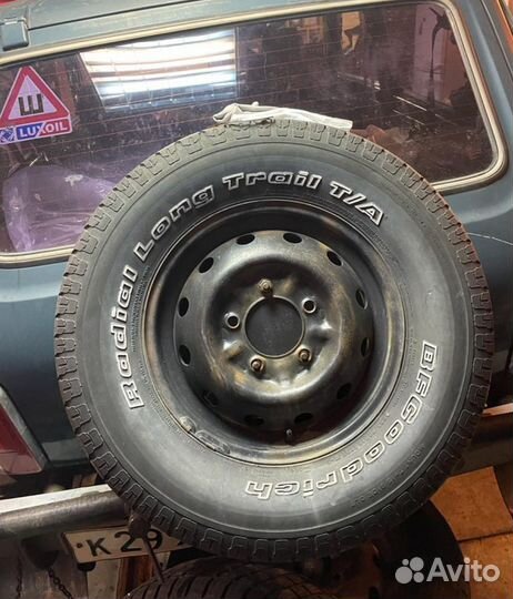 Кронштейн крепления запасного колеса