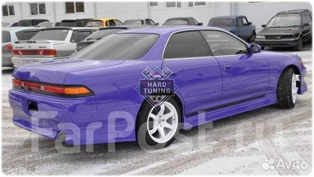 Накладки на пороги Traum на Toyota Mark 2 90