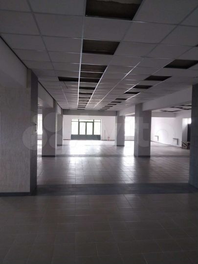 Здание, 400 м²