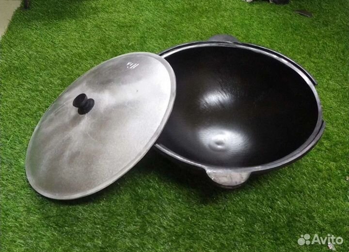 Казан чугунный оригинальный новый