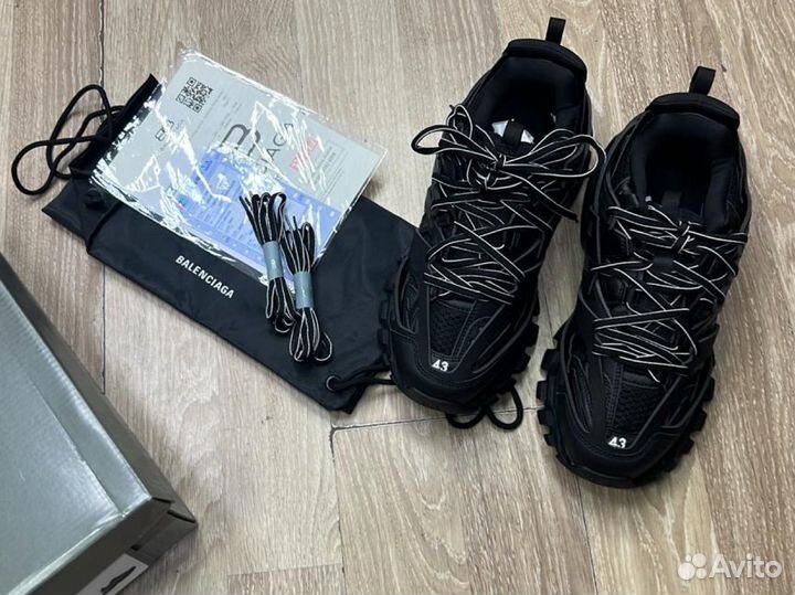 Кроссовки Balenciaga Track 1