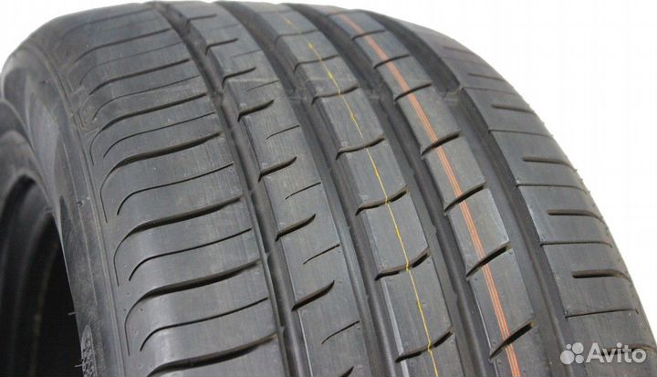 Roadstone N'Fera RU1 225/55 R19 99H