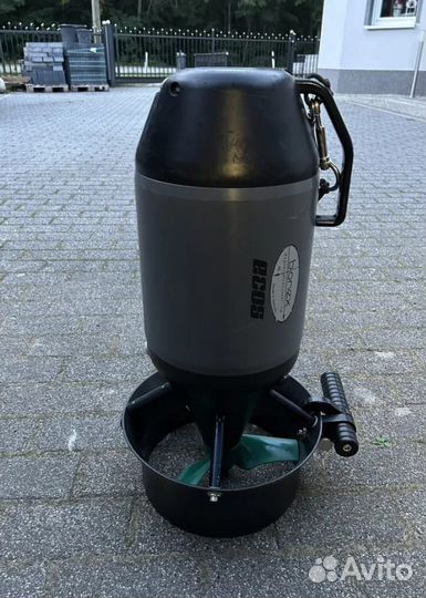 Подводный буксировщик bones ecos