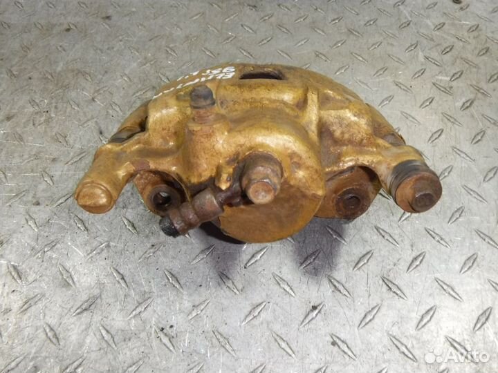 Суппорт передний левый Hyundai Avante II