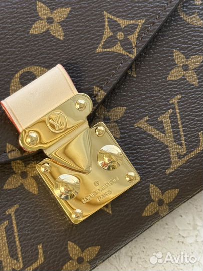 Сумка Louis Vuitton Pochette Metis east west