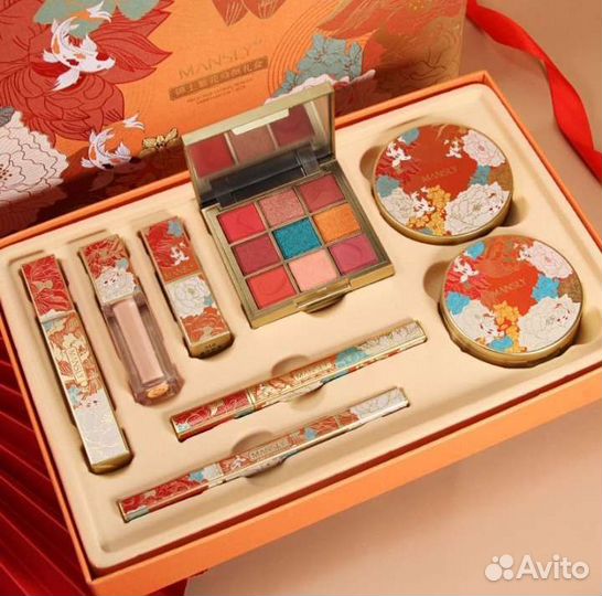 Набор косметики okalan