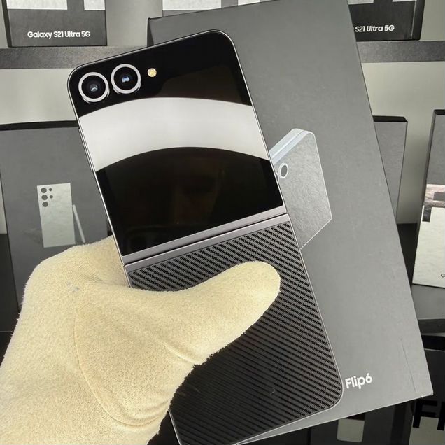 Samsung Galaxy Z Flip 6, 12/512 ГБ, SIM + eSIM