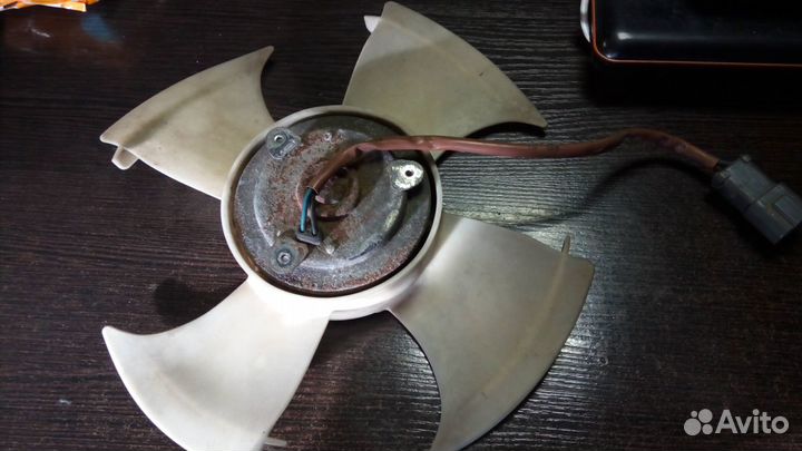 Вентилятор охлажд. радиатора Honda Akkord 7