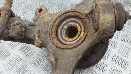 Ступица передняя левая honda civic 6 (HSE08K901)