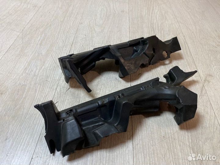 Шумоизоляция двигателя Mercedes Benz E300 W212