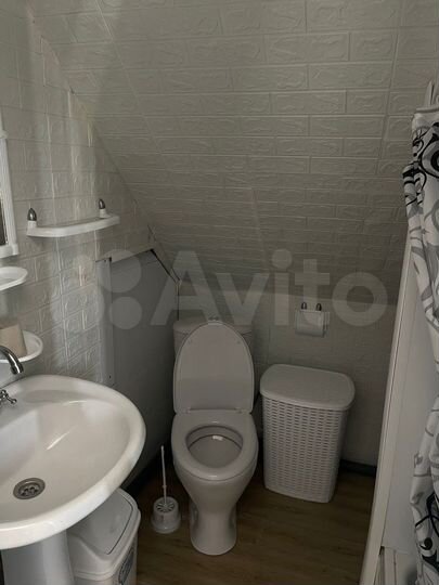 Комната 30 м² в 1-к., 2/2 эт.