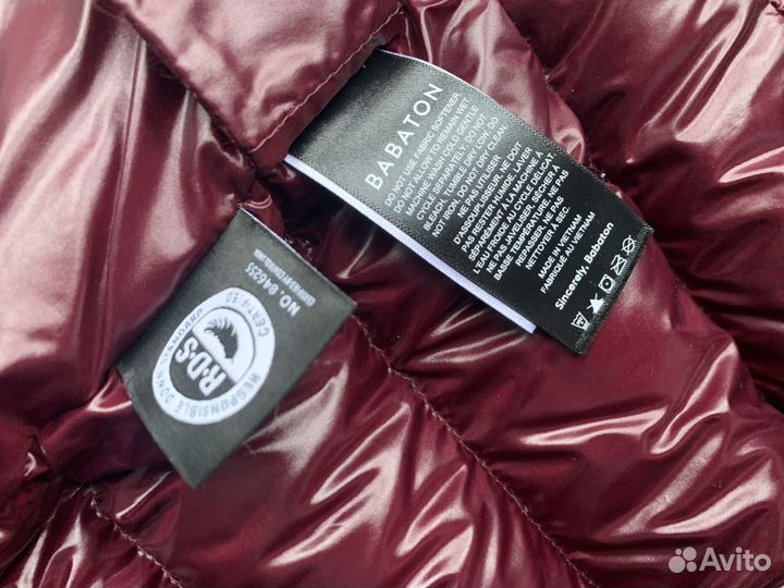 Пуховик Babaton из США