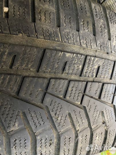 Hankook Winter I'Cept Evo2 W320A SUV 265/50 R20 111V