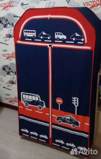 Мобильный шкаф для детей