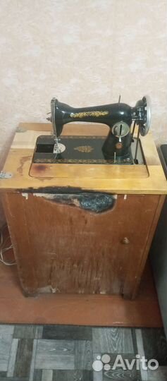 Швейная машинка подольская ножная