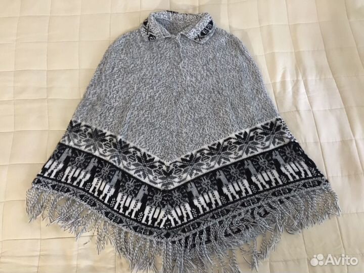 Пончо из шерсти альпаки