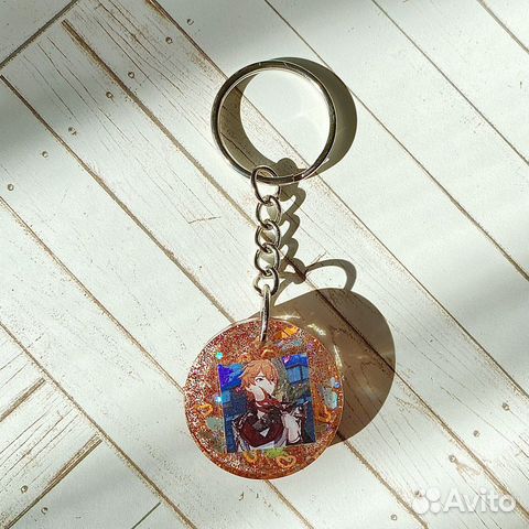 Брелок из эпоксидной смолы