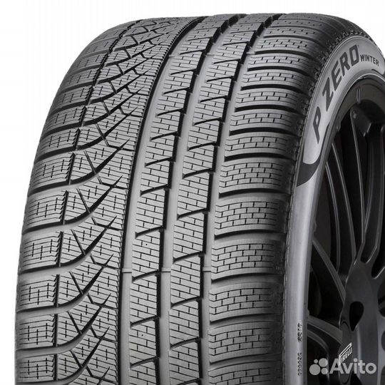 Pirelli P Zero Winter 255/45 R19 104V