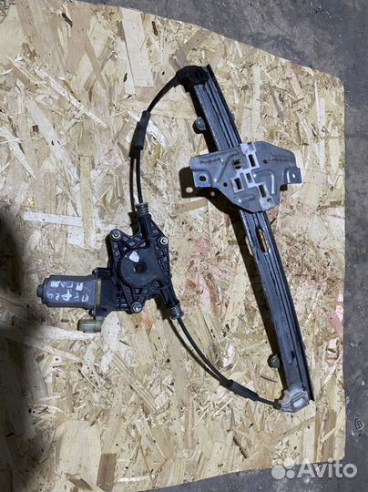 Электростеклоподъемник передний правый Тагаз Вега