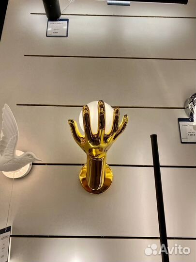 Настенный светильник