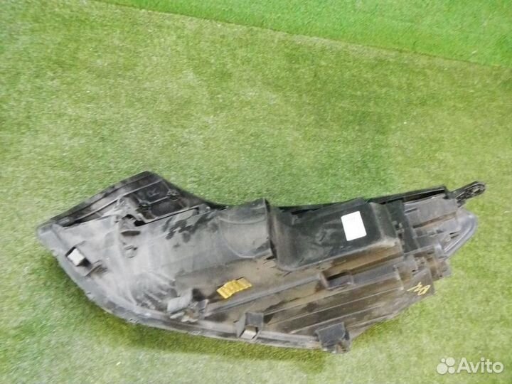 Фара правая Hyundai Tucson