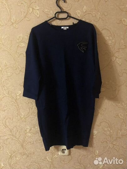 Продам темно-синие платье