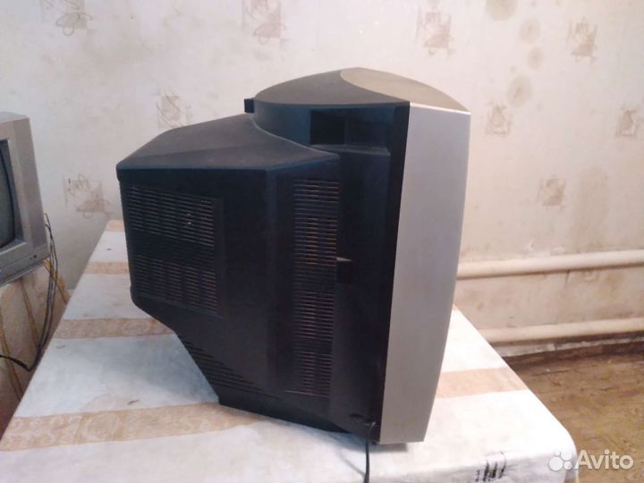 Телевизор бу LG