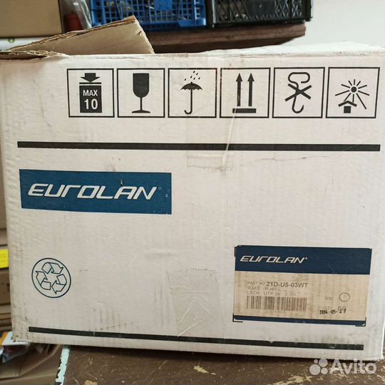 Патч-корд UTP 3м, RJ45Eurolan (21D-U5-03WT)