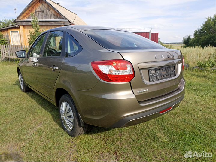 LADA Granta 1.6 МТ, 2024, 1 км