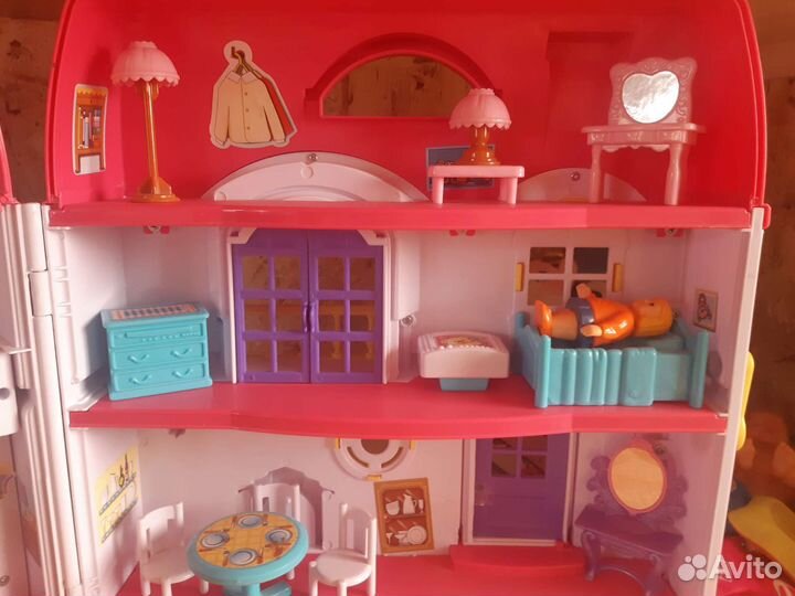 Домик кукольный