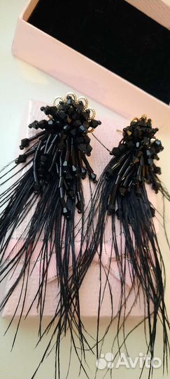 Серьги с перьями