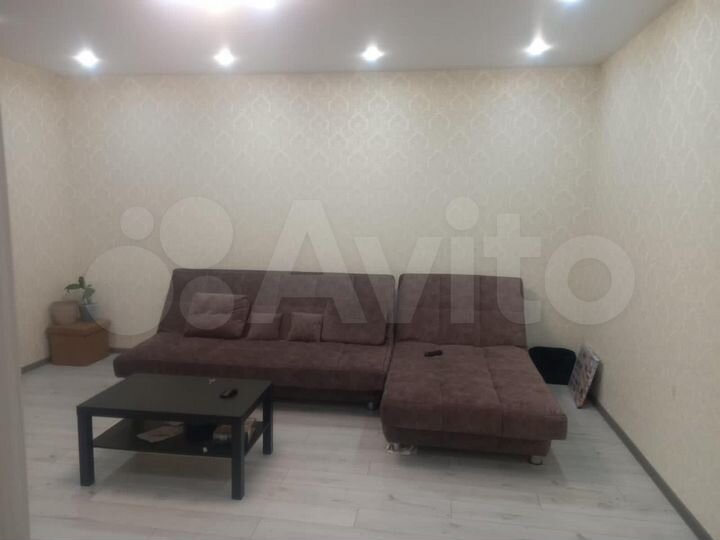 2-к. квартира, 72 м², 4/9 эт.