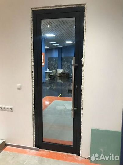 Остекление окнами с алюминиевым профилем под ключ