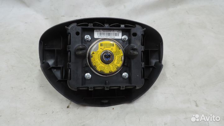 Подушка безопасности водителя Renault Duster 2012