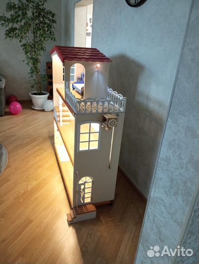 Кукольный домик с освещением