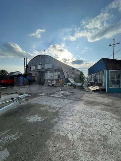 Производство, 1300 м²